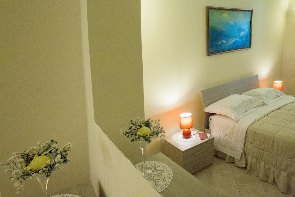 Casa Annette Apartment โกแปร์ติโน ภายนอก รูปภาพ